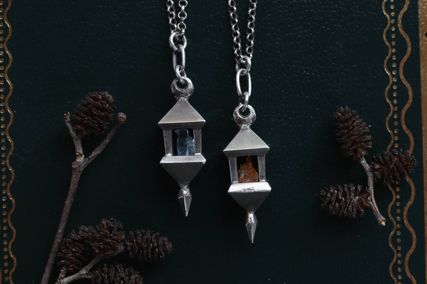 Lantern - Necklace