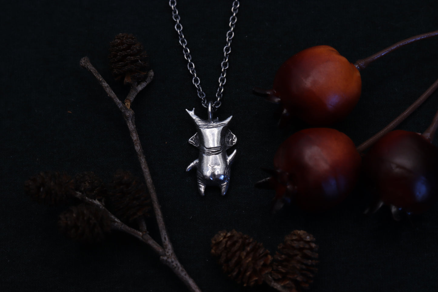 Elm leaf Korok - Necklace