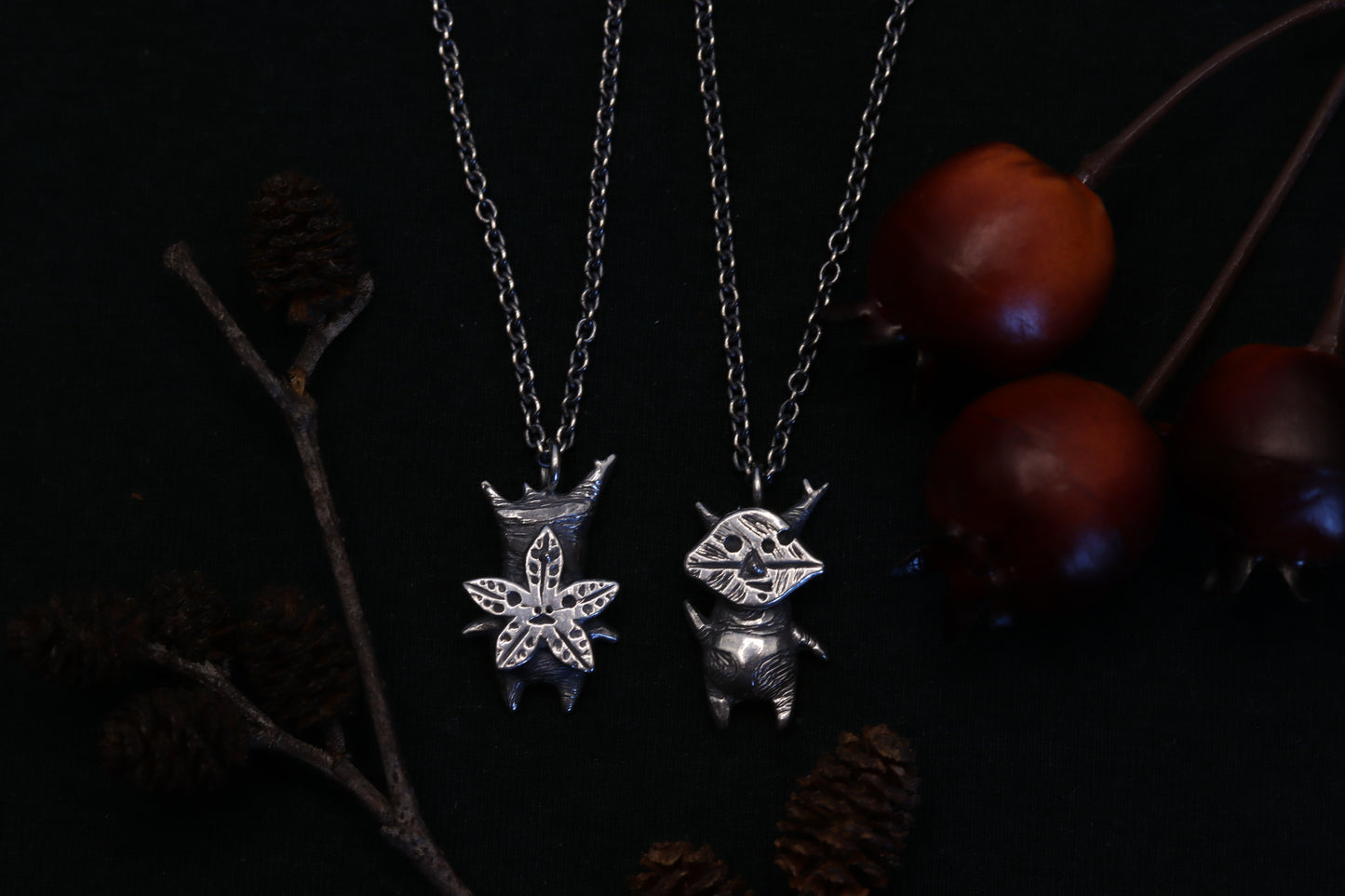 Elm leaf Korok - Necklace