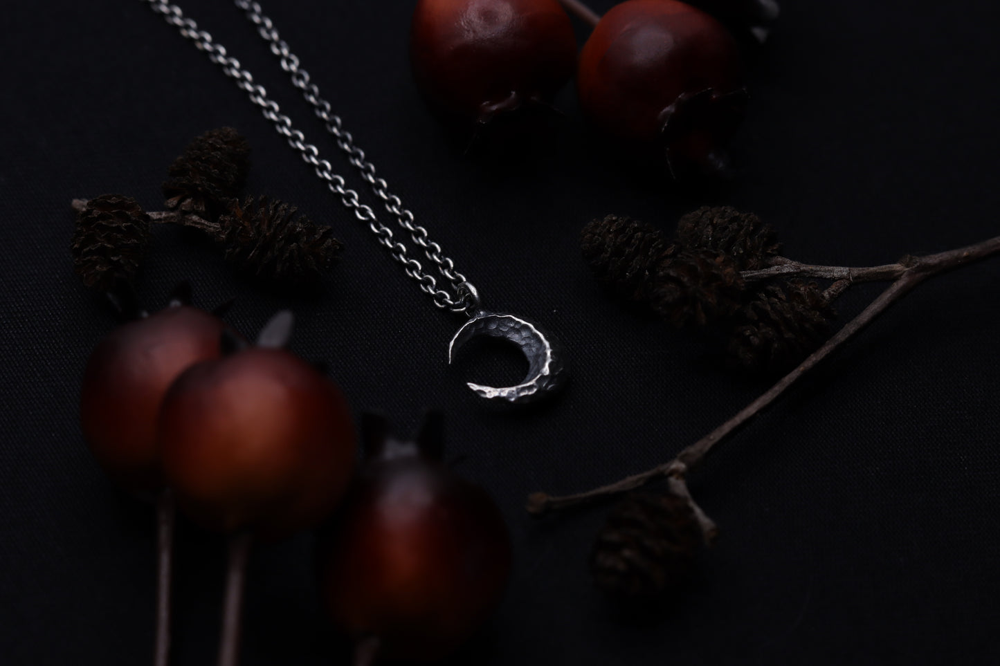 Moon - Necklace