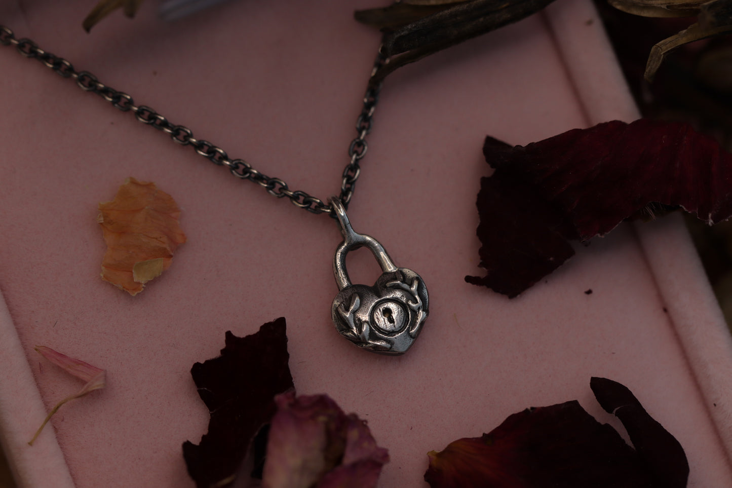 Secret Locket - Necklace
