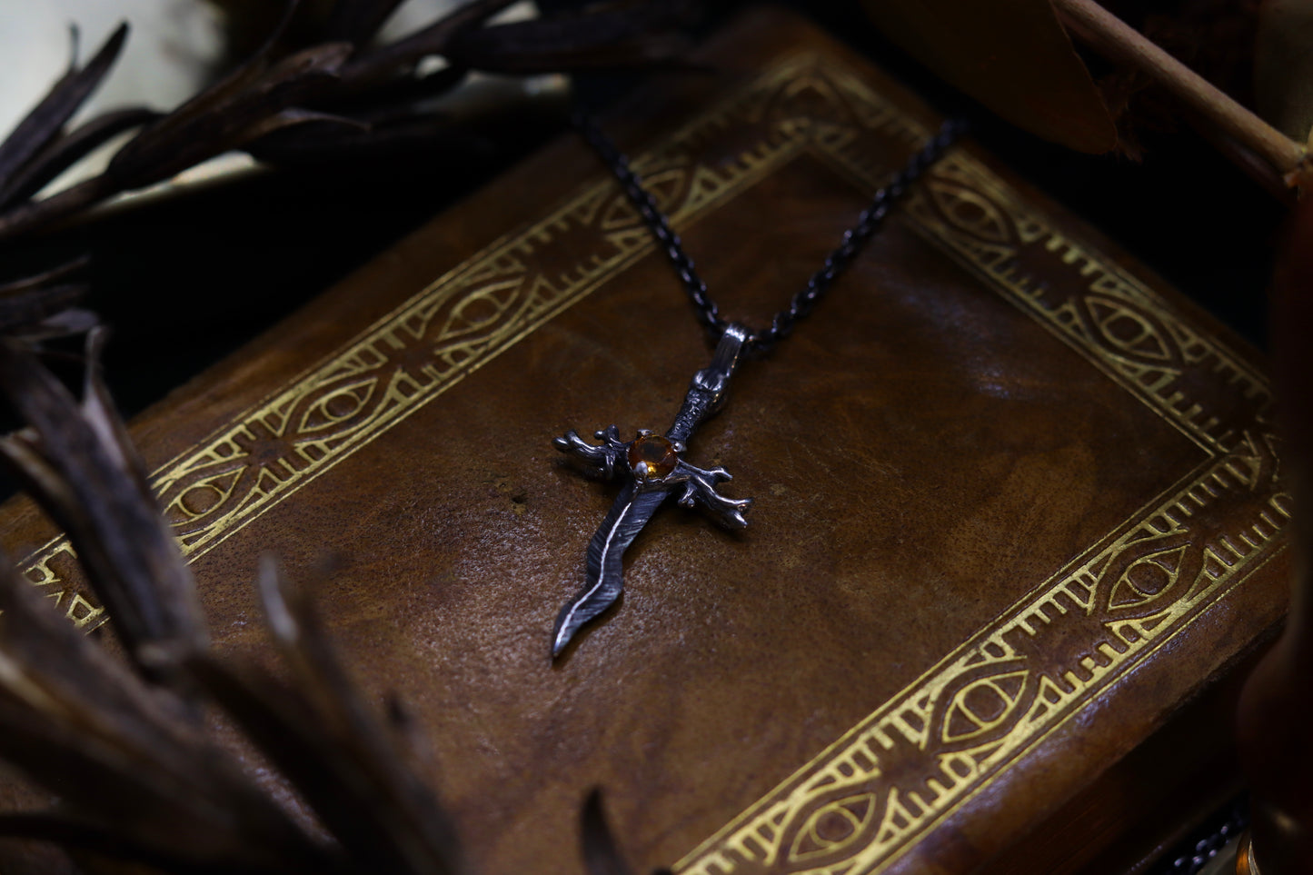 The Buttercup Dagger - Necklace