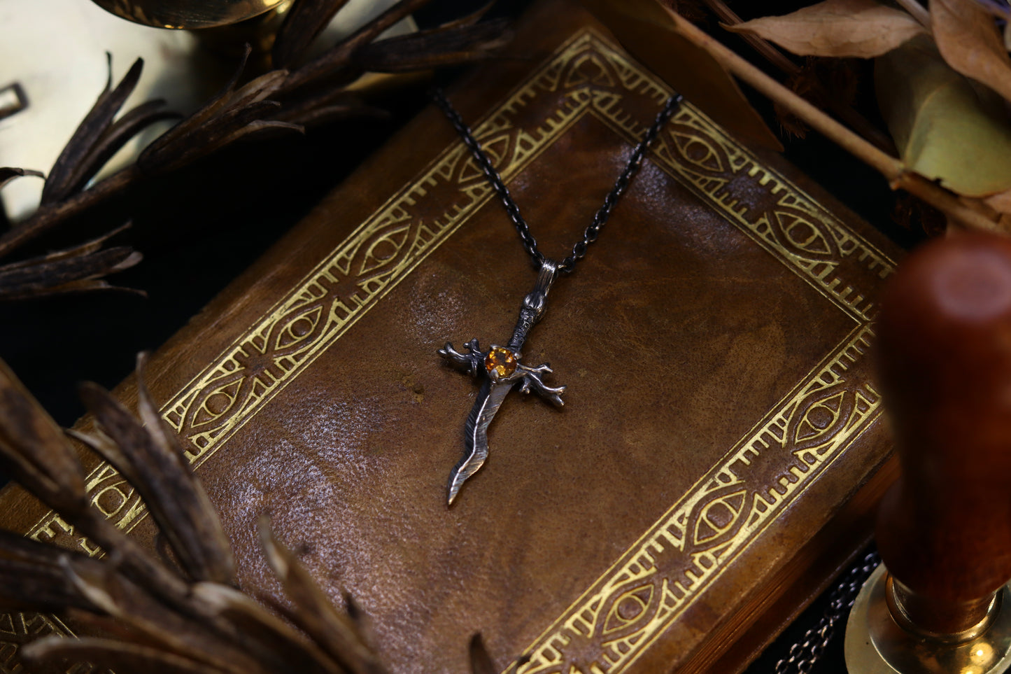 The Buttercup Dagger - Necklace